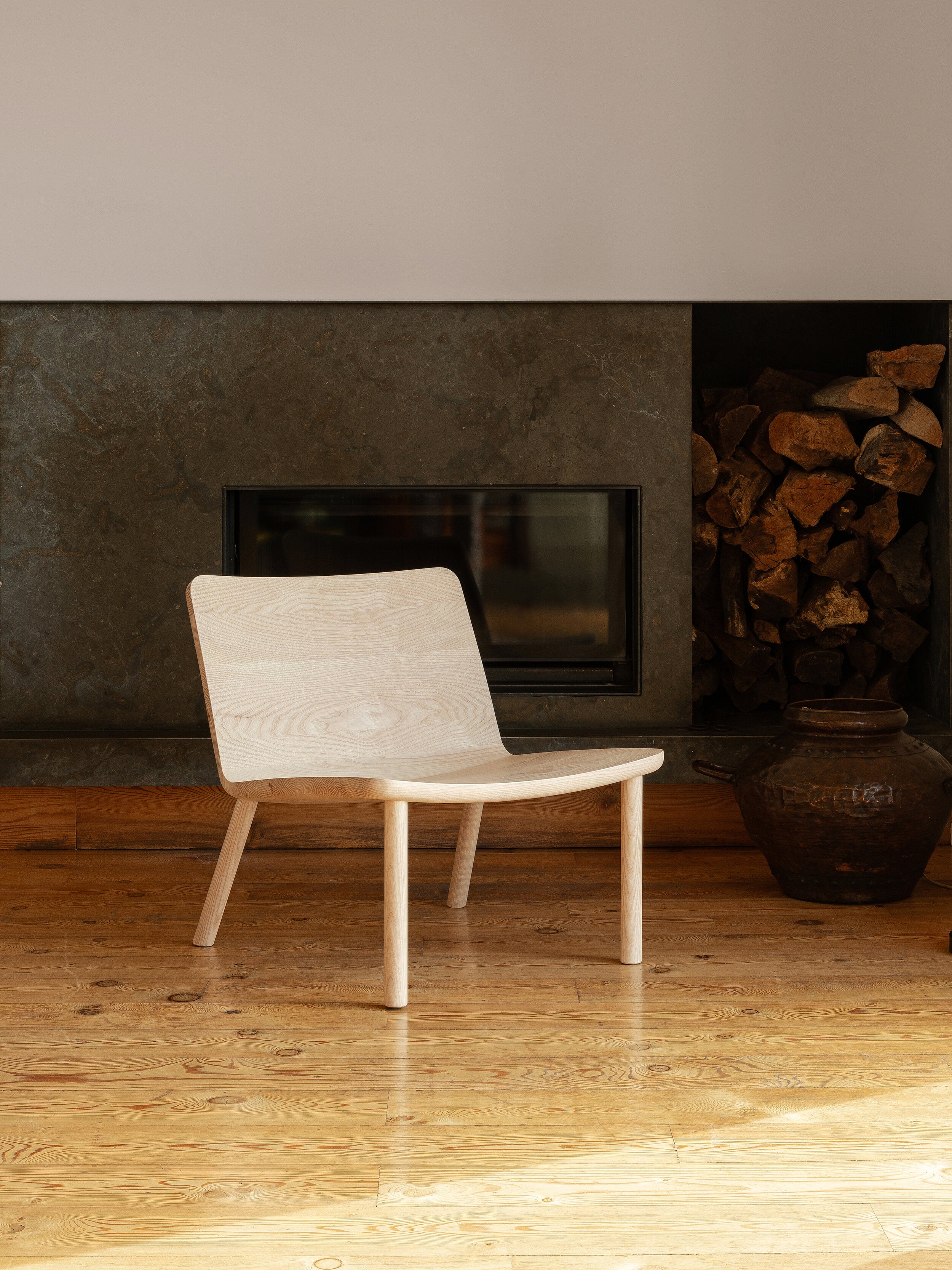 ALLAY chair, by Daniel Schofield