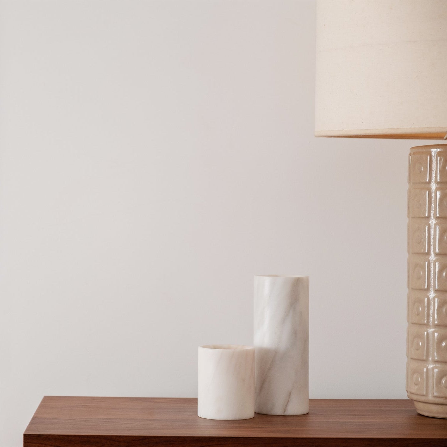 PEDRA Set – 3x Sculptural Vase in Marble