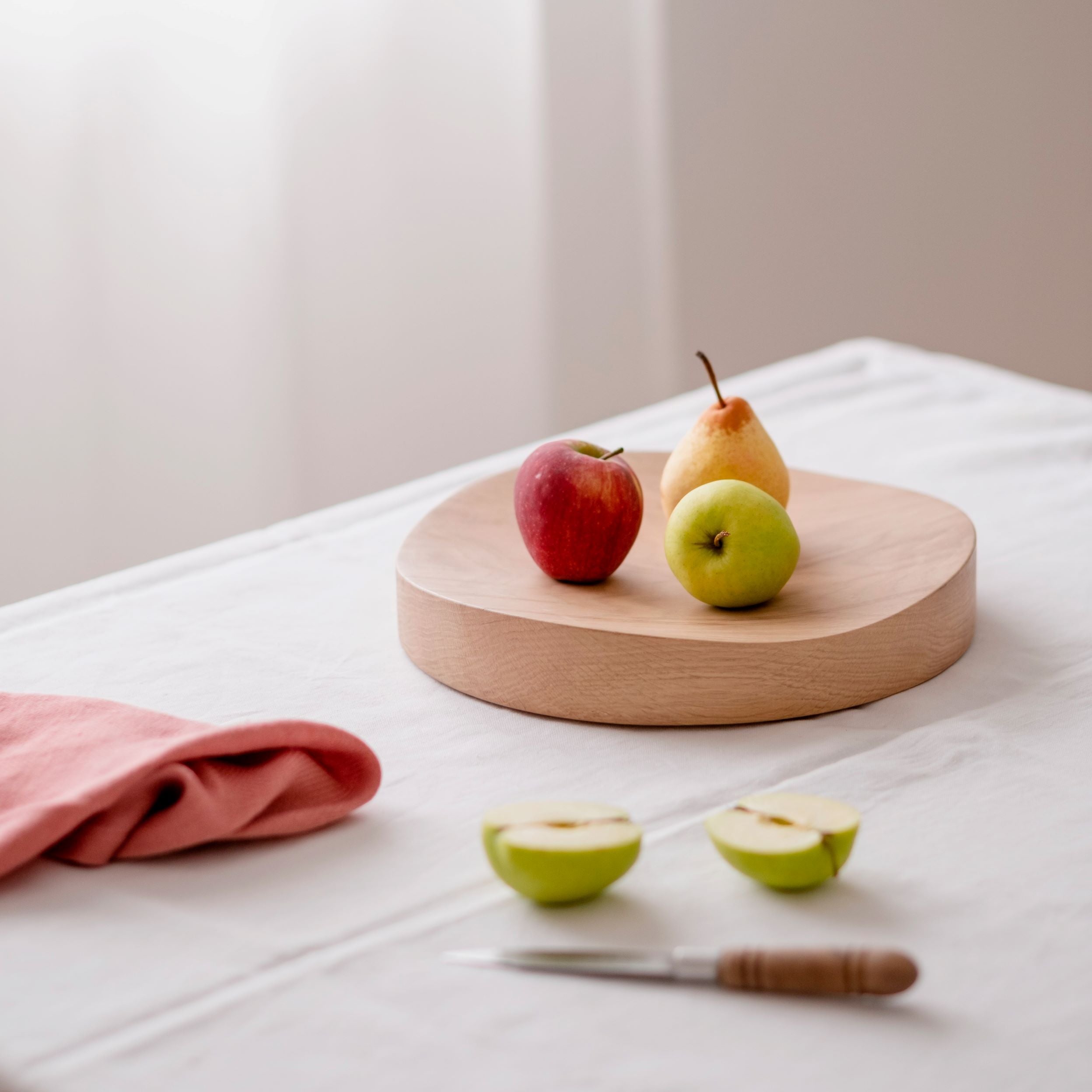 COVO – Minimalist Bowl in Solid Wood