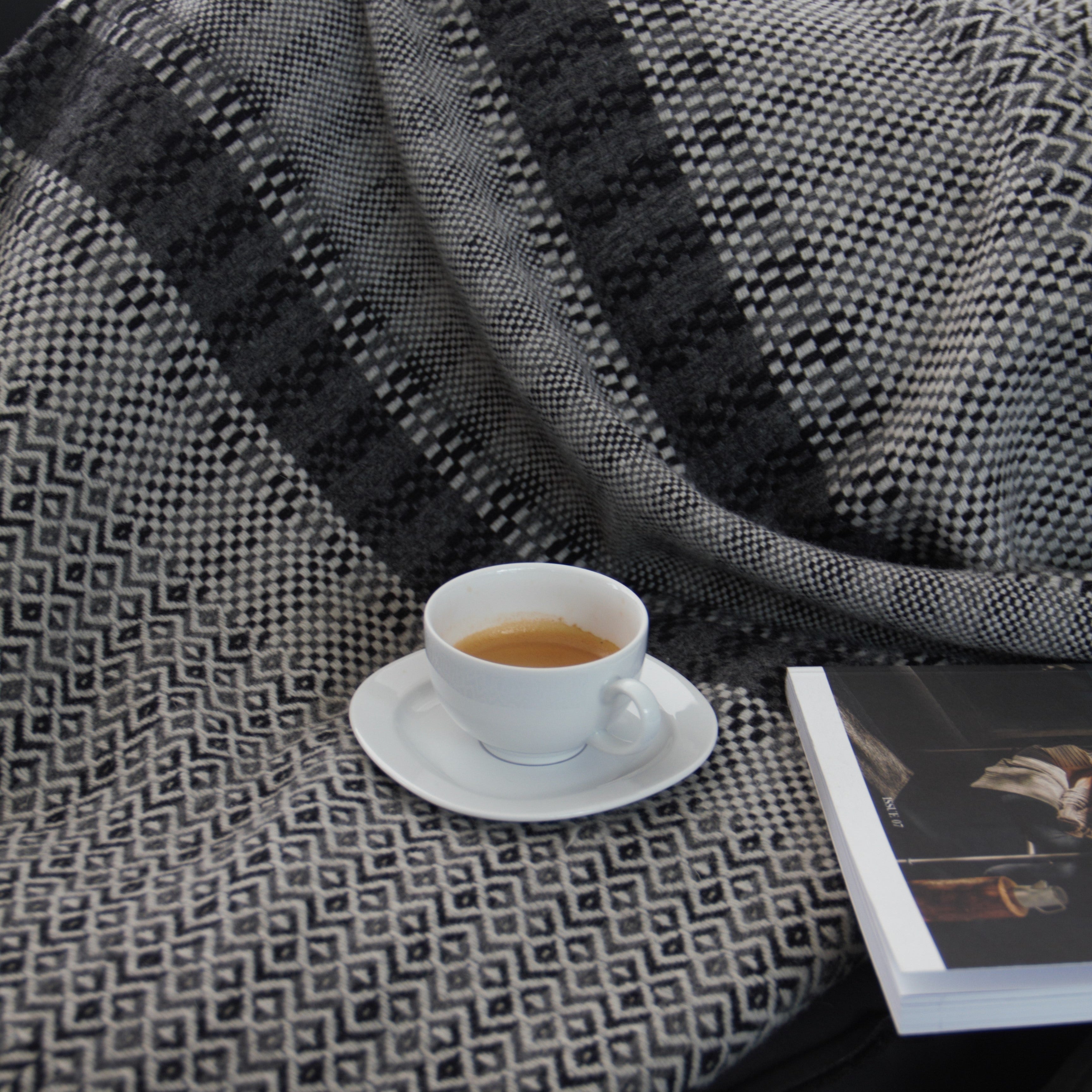 CRAG – Blanket in Pure Wool, Woven in Portugal