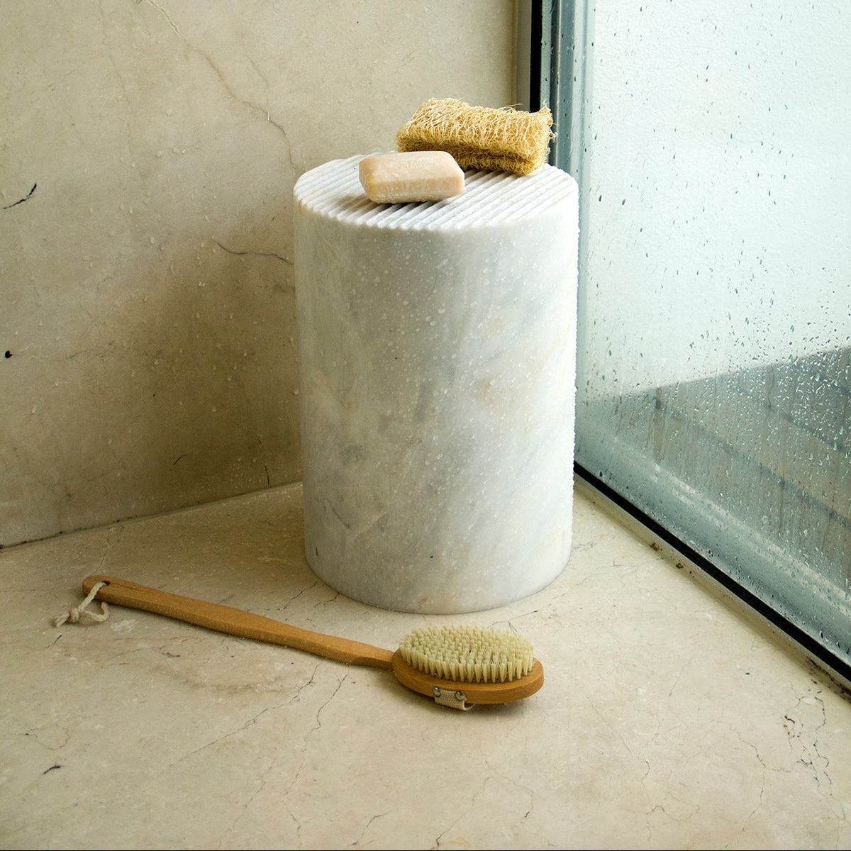 Pedra Collection Set - Sculptural Vase & Sidetable in Marble