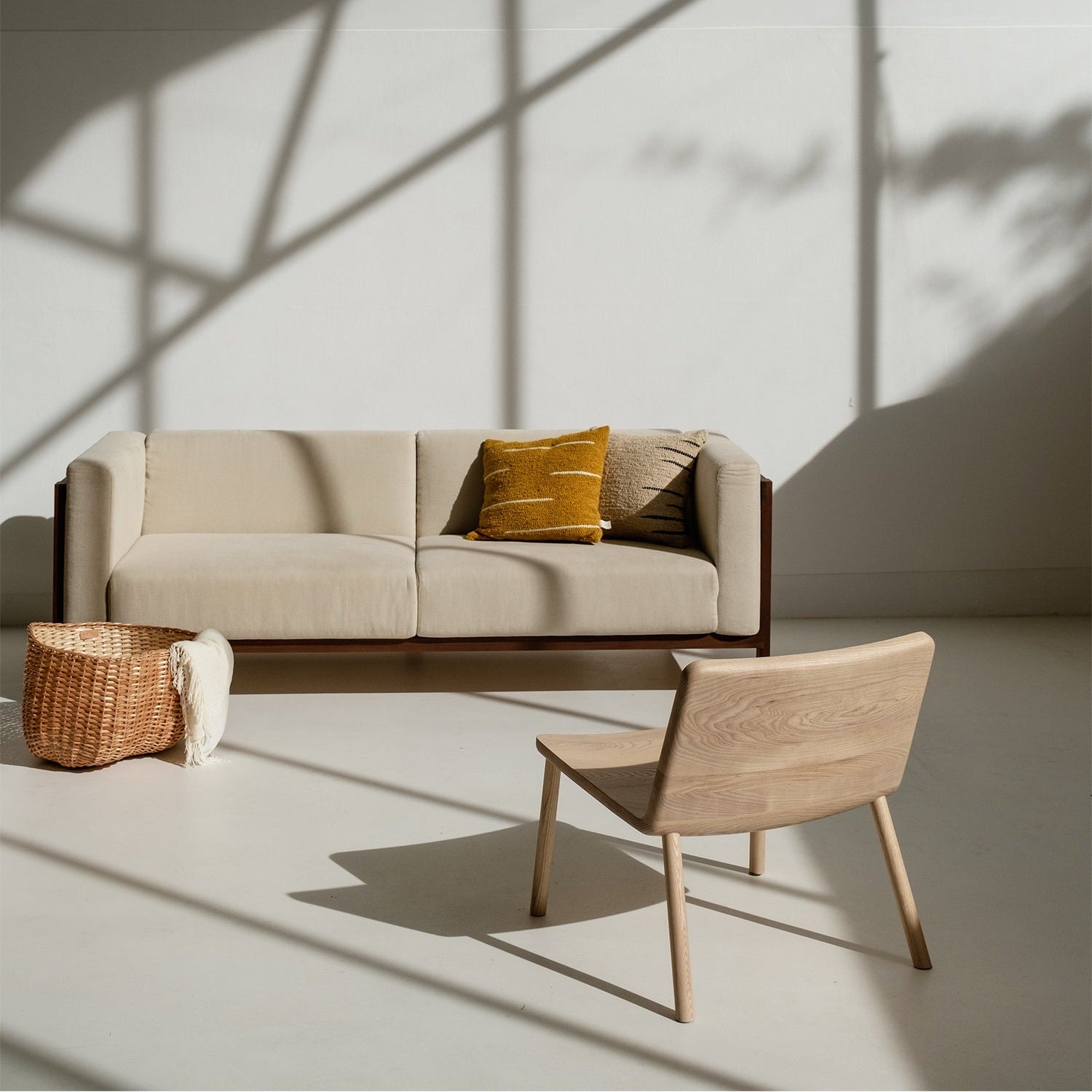 ALLAY Set – Minimalist Lounge Chairs in Solid Wood