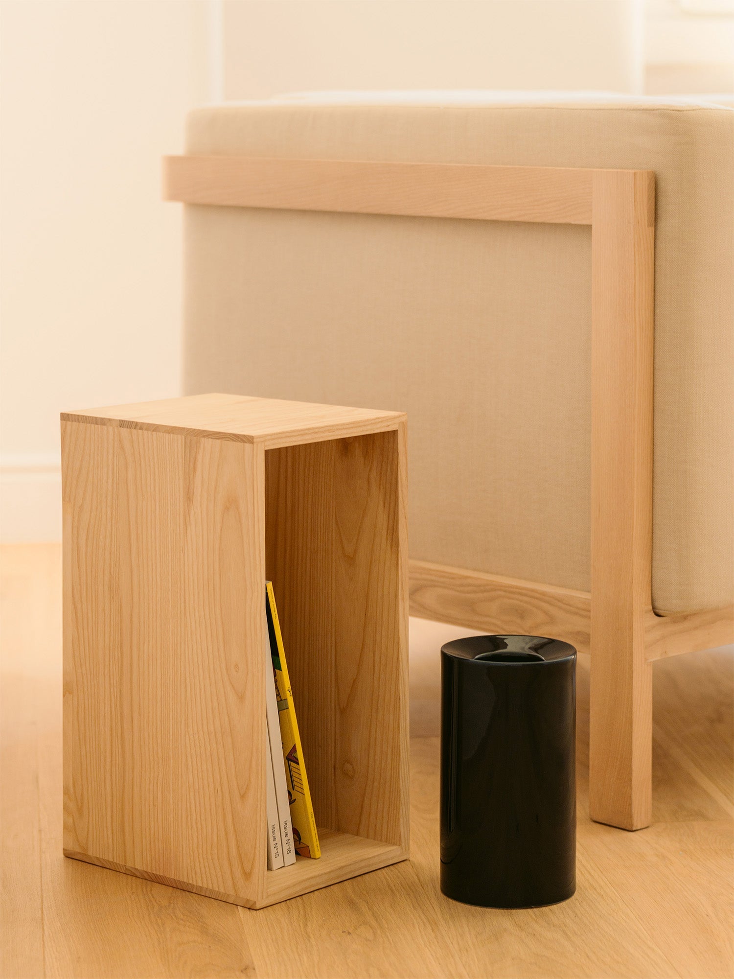 CAJON - Minimalist Modern box