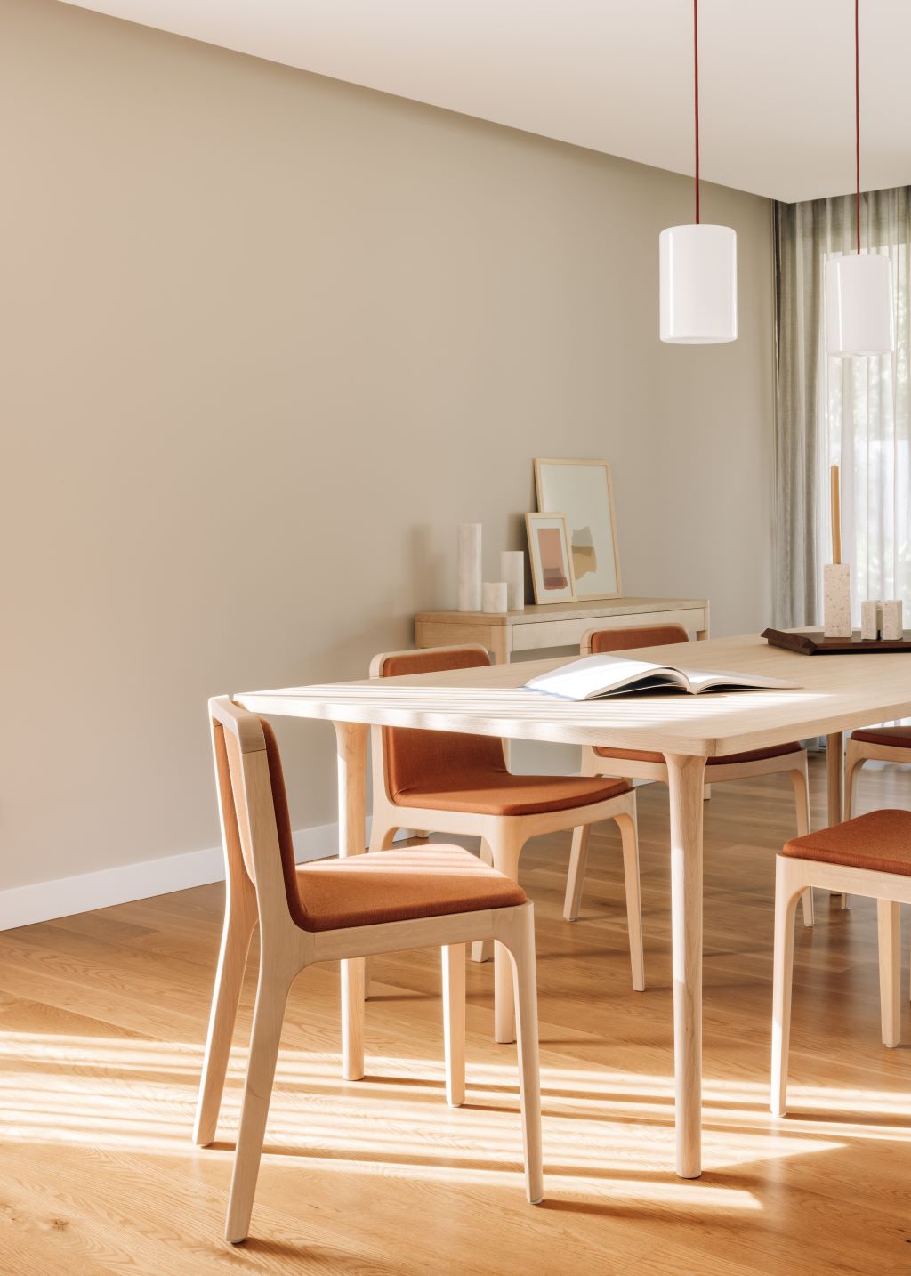 Minimalist Modern Table Rectangular CAST