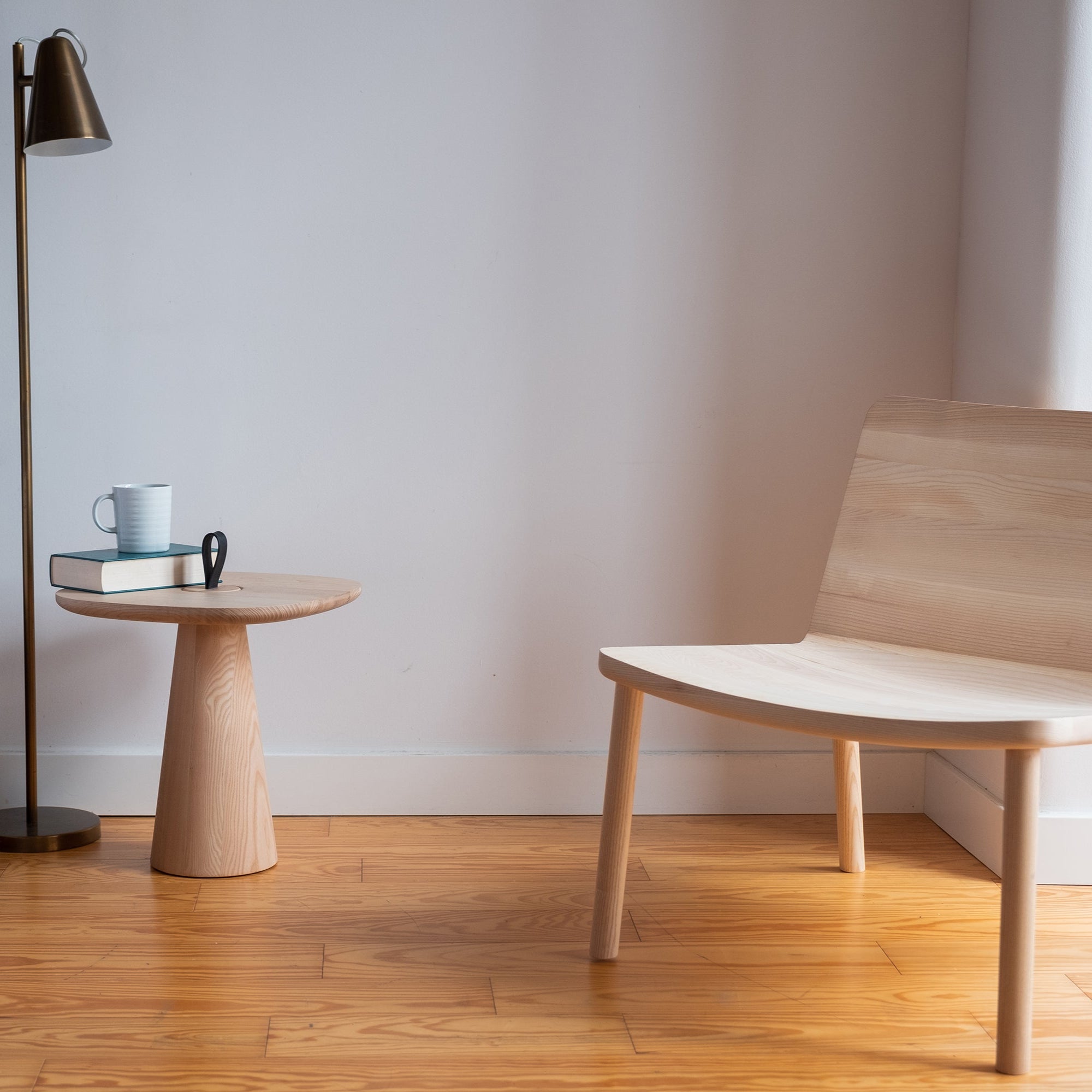 Minimalist Modern Side Table MIGO
