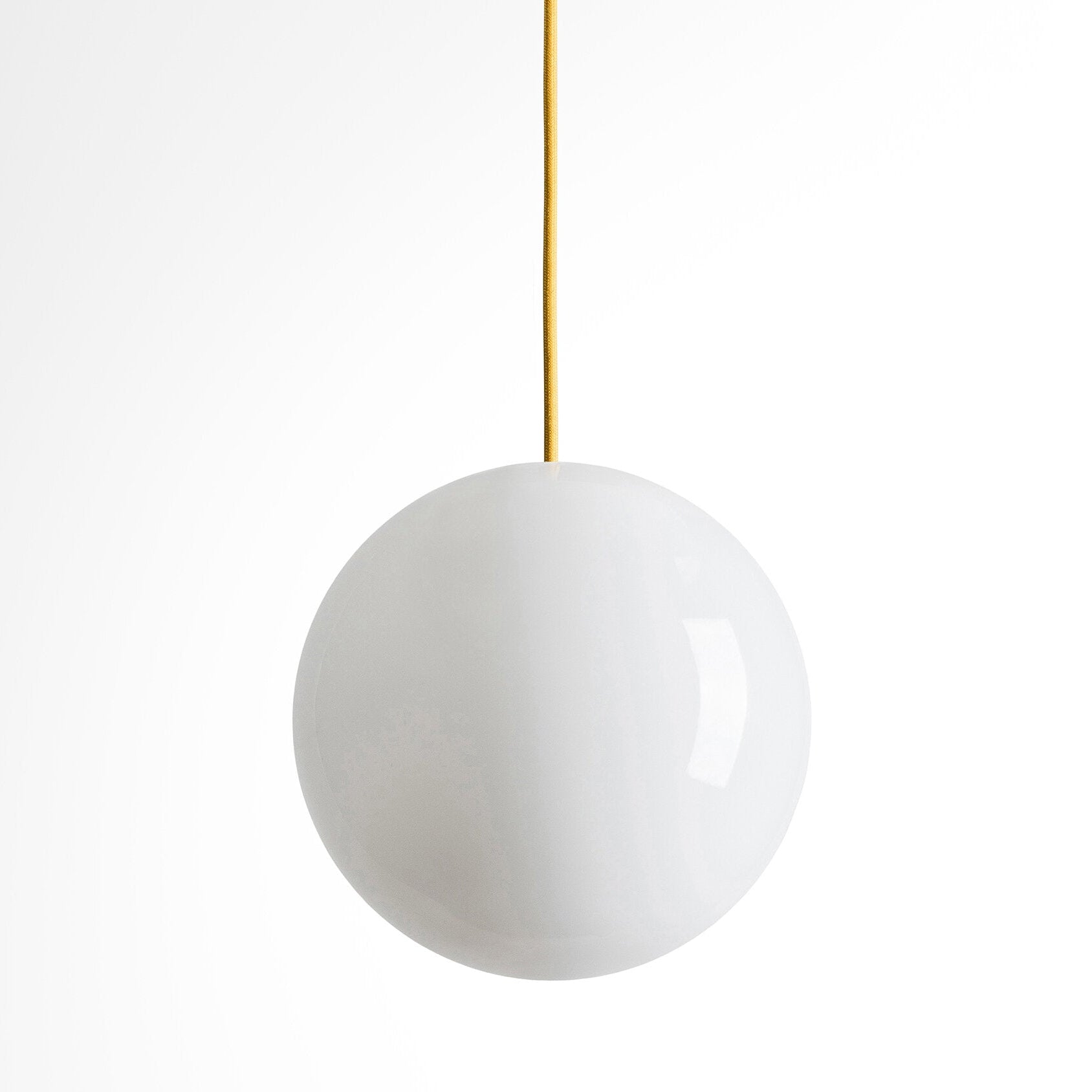 Ambient Lighting – Kleine Glaskugel-Lampe mit Glühbirne