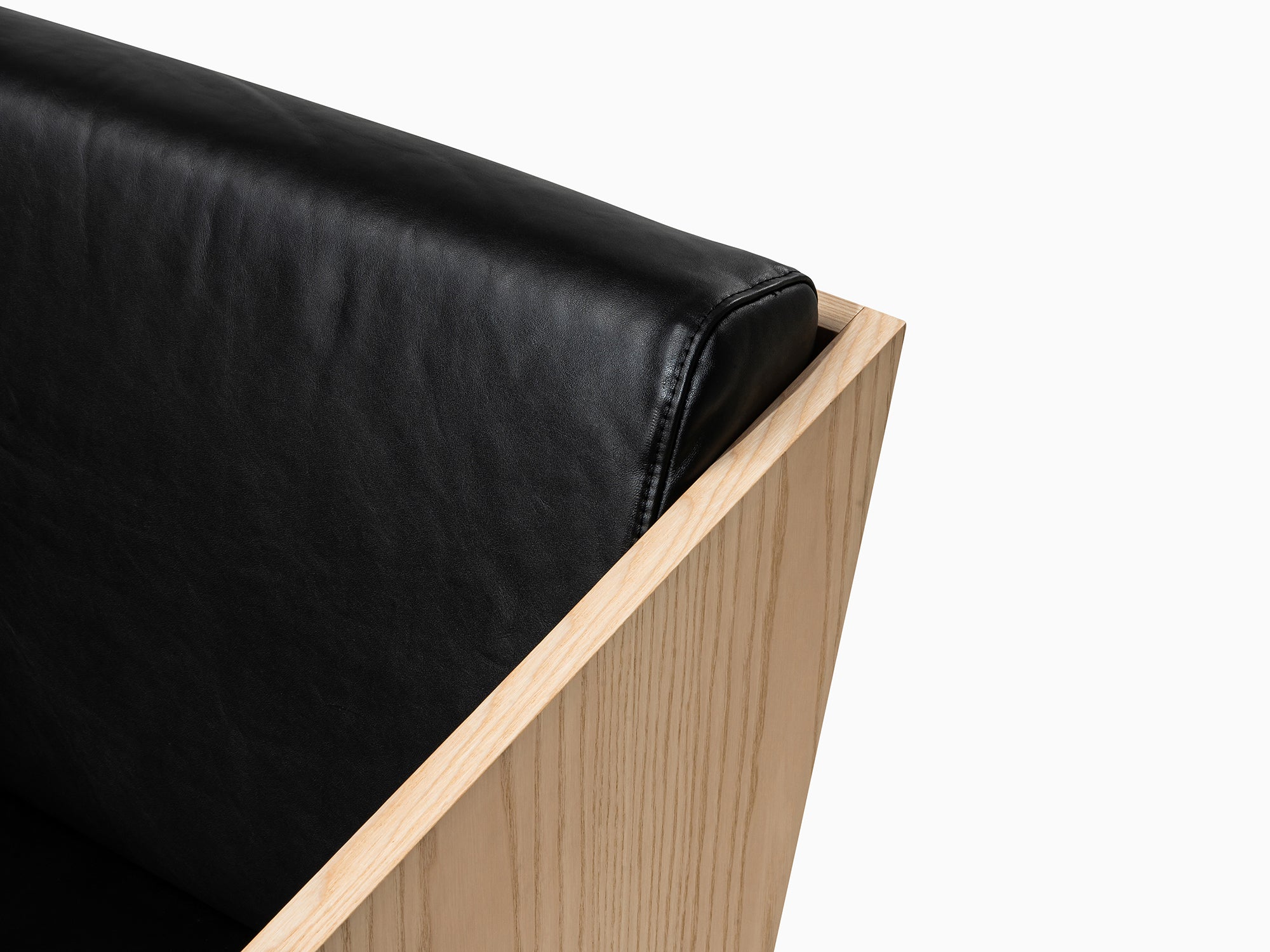 Álvaro Siza Vieira - Armchair in Ash, oak and walnut Wood