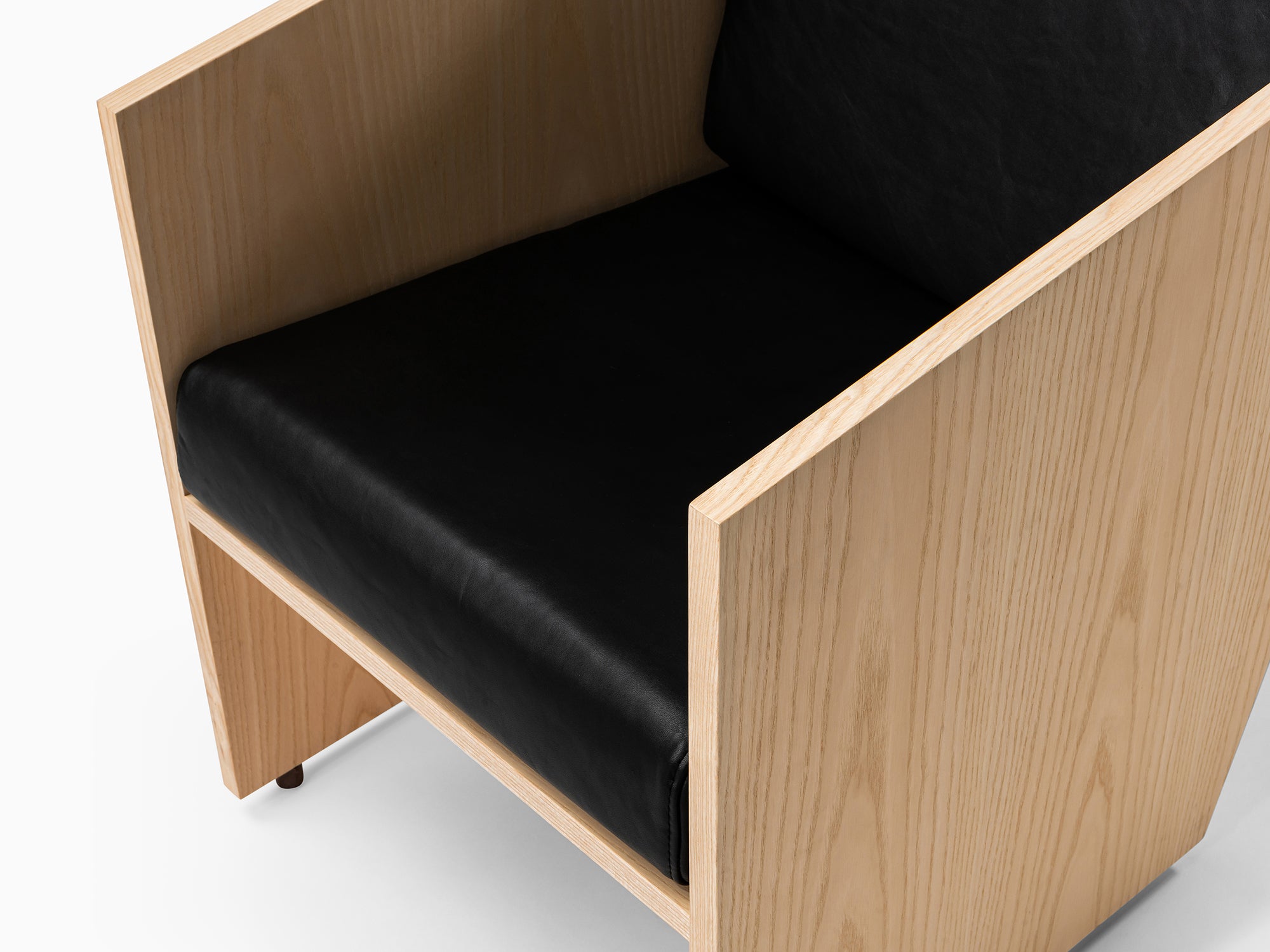Álvaro Siza Vieira - Armchair in Ash, oak and walnut Wood