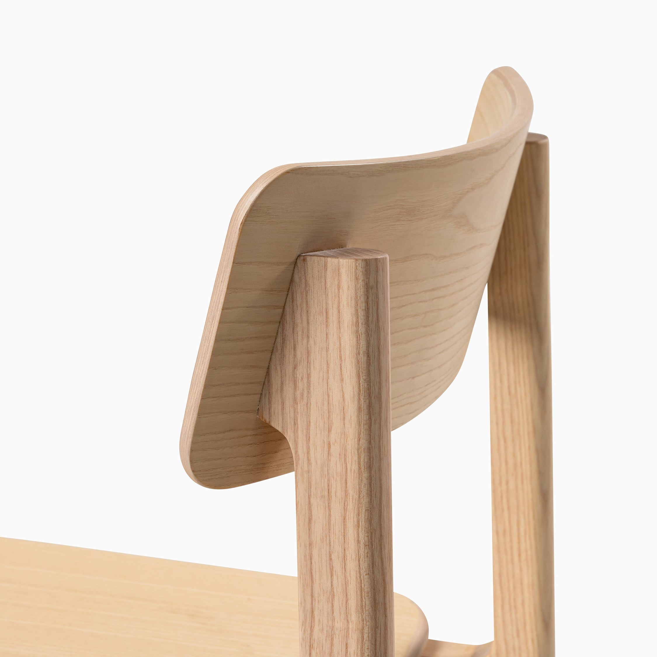 FRAME chair