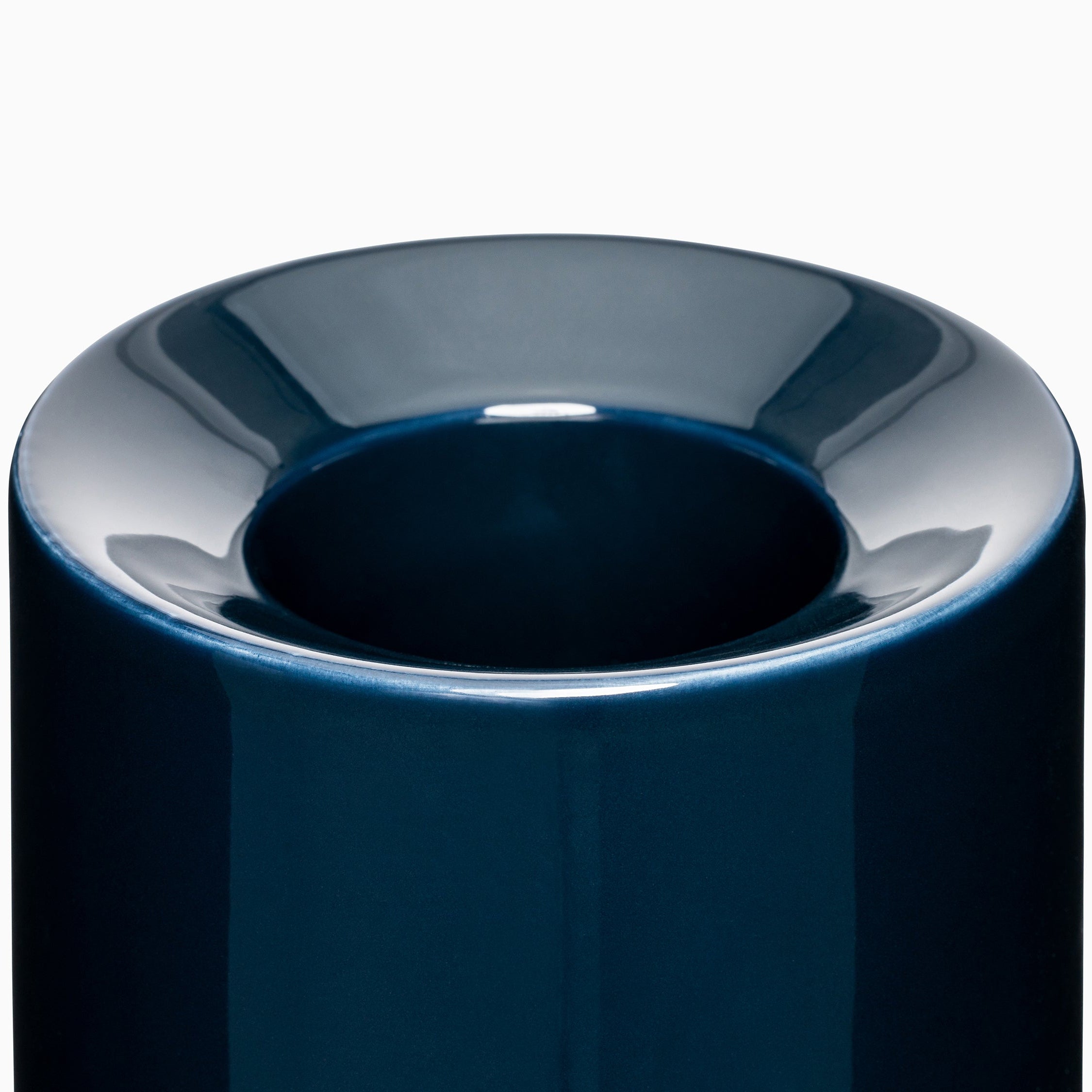 TORRE – Designer Vase in Colored Ceramic