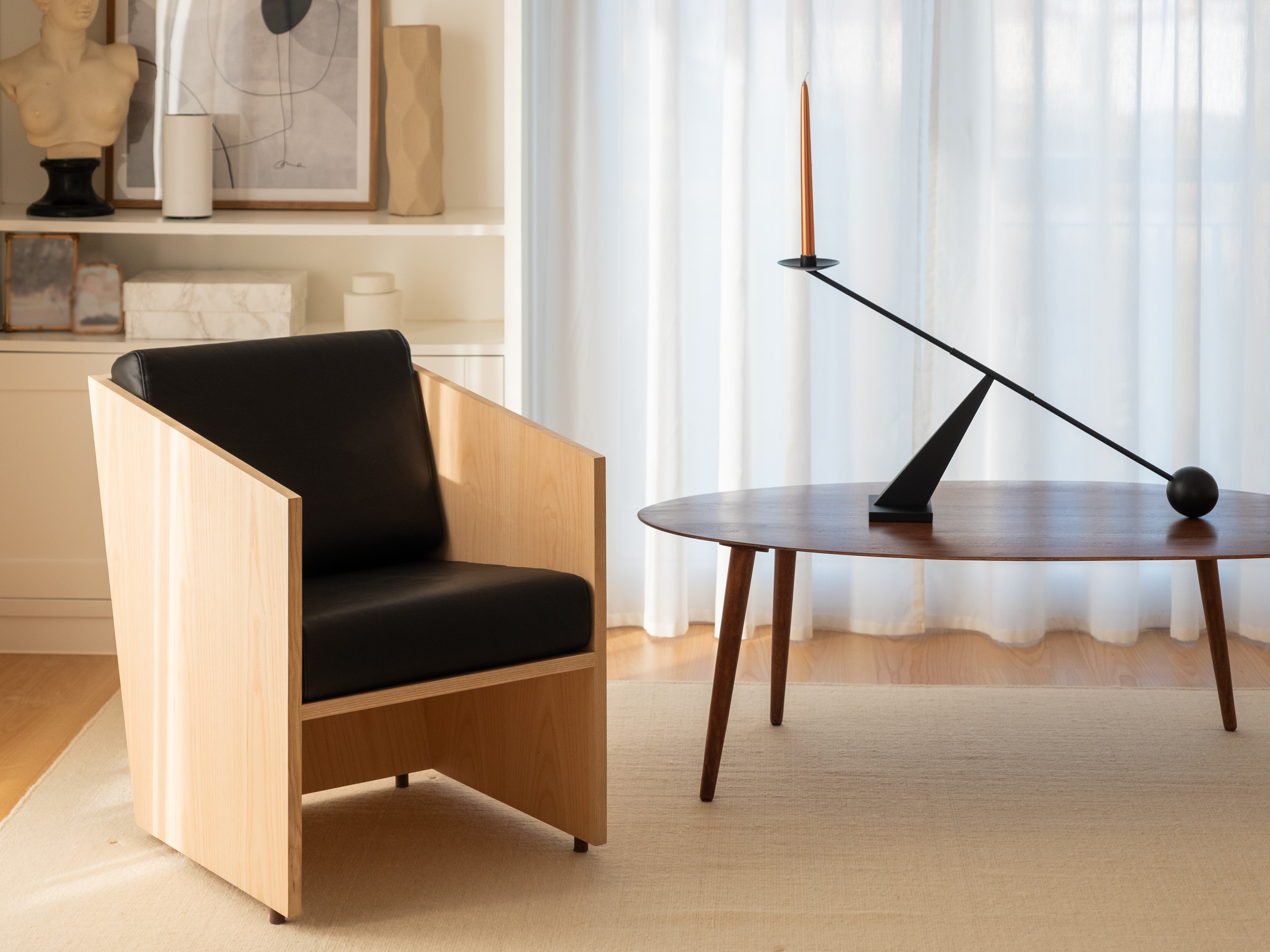 Álvaro Siza Vieira - Armchair in Ash, oak and walnut Wood