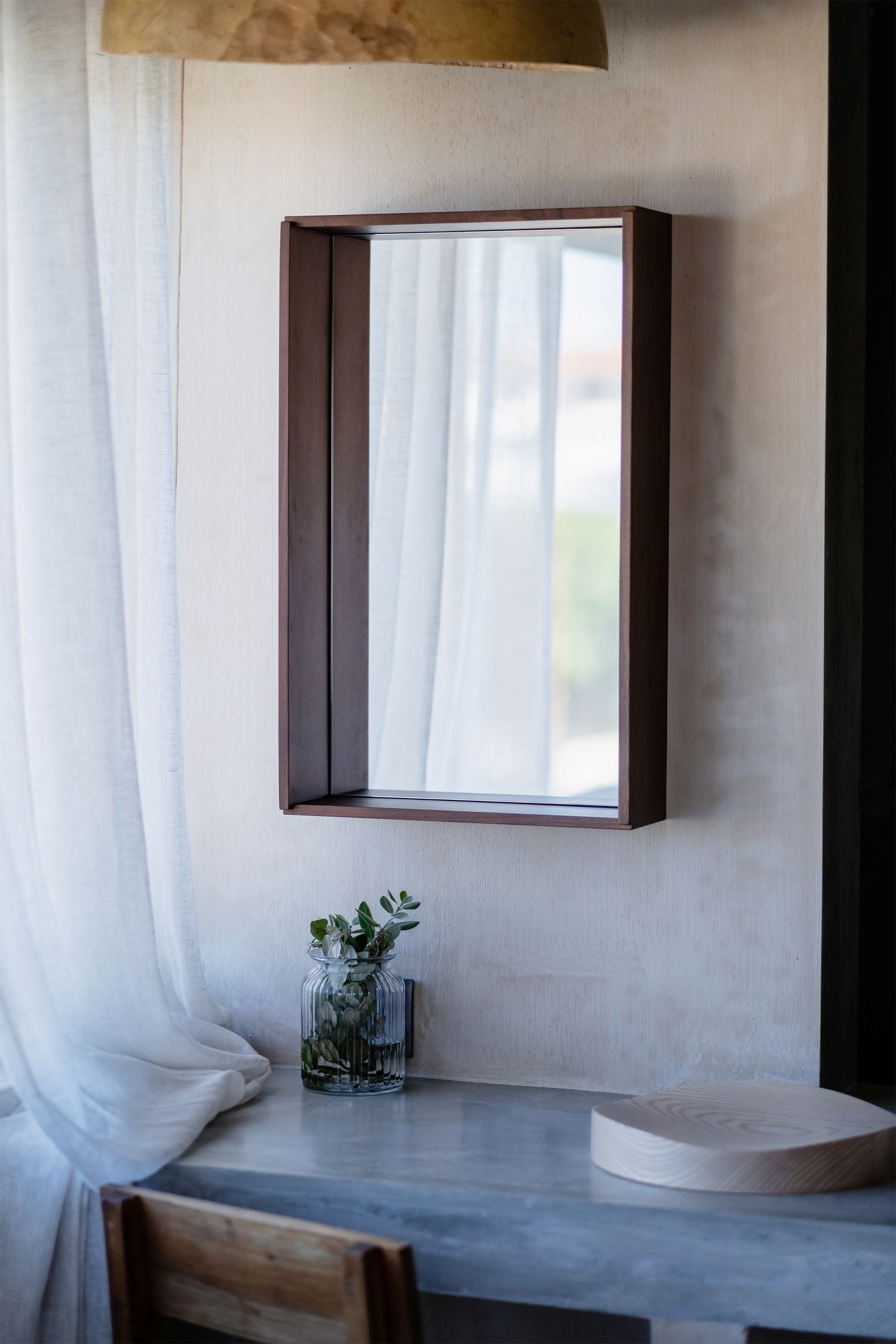 CAMPO – Minimalist Wall Mirror in Solid Wood