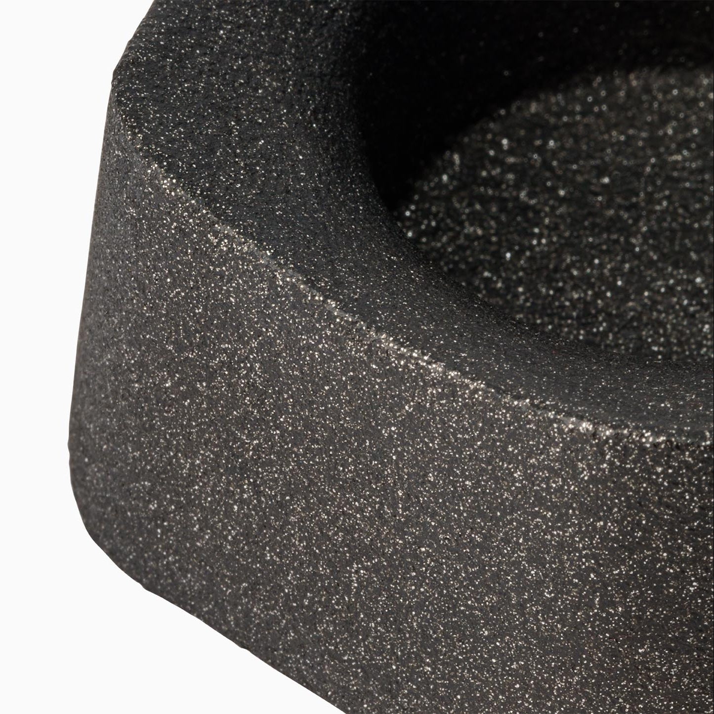 FLORES Set – 2x Minimalist Flower Form Candleholder in Iron