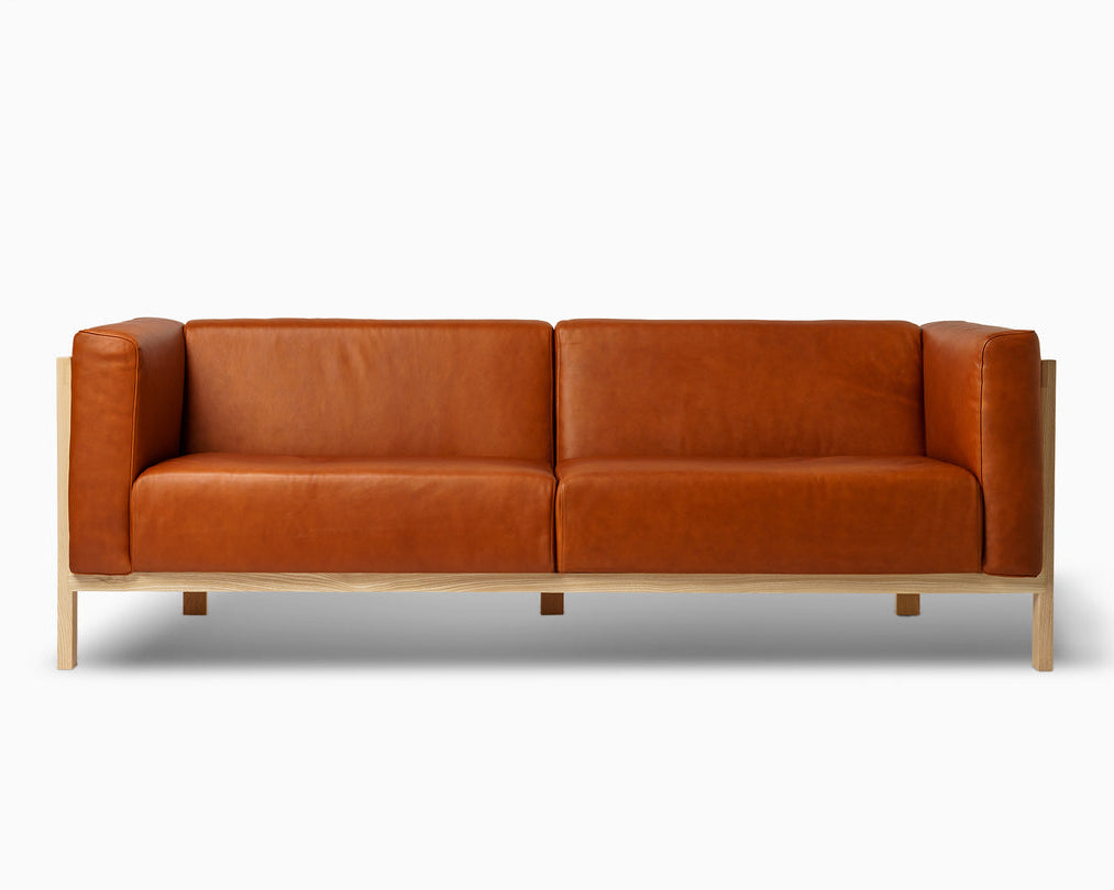 2x LIFT – Lounge Chair  & Three Seat Sofa in Solid Wood and Customizable Seat