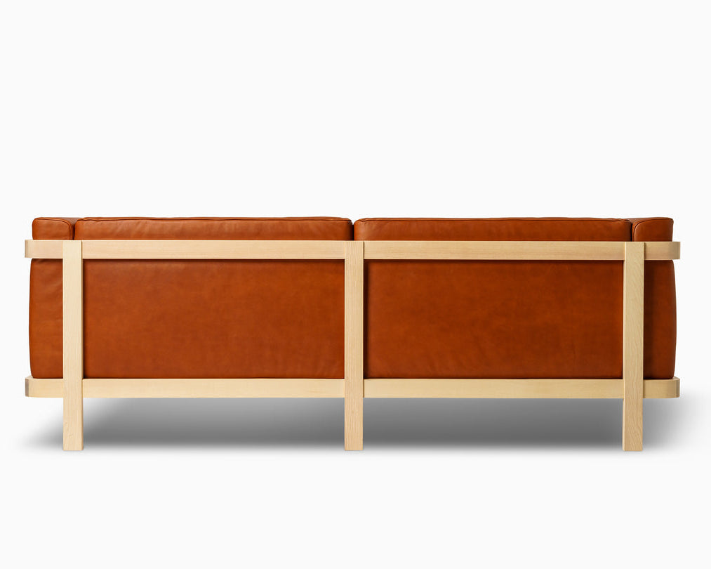 2x LIFT – Lounge Chair  & Three Seat Sofa in Solid Wood and Customizable Seat