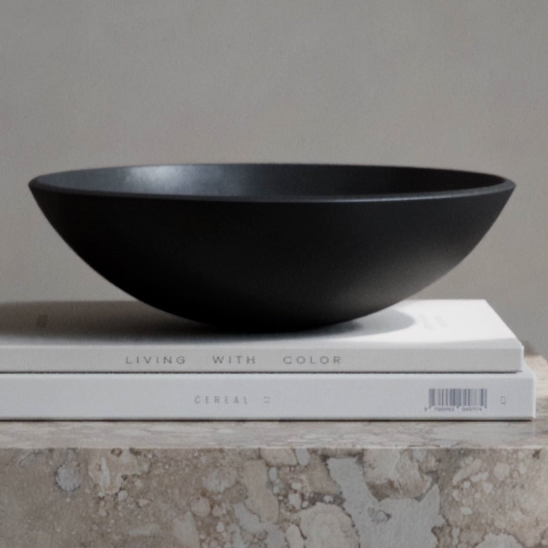 SPOT – Moulded Sustainable Leather Bowl