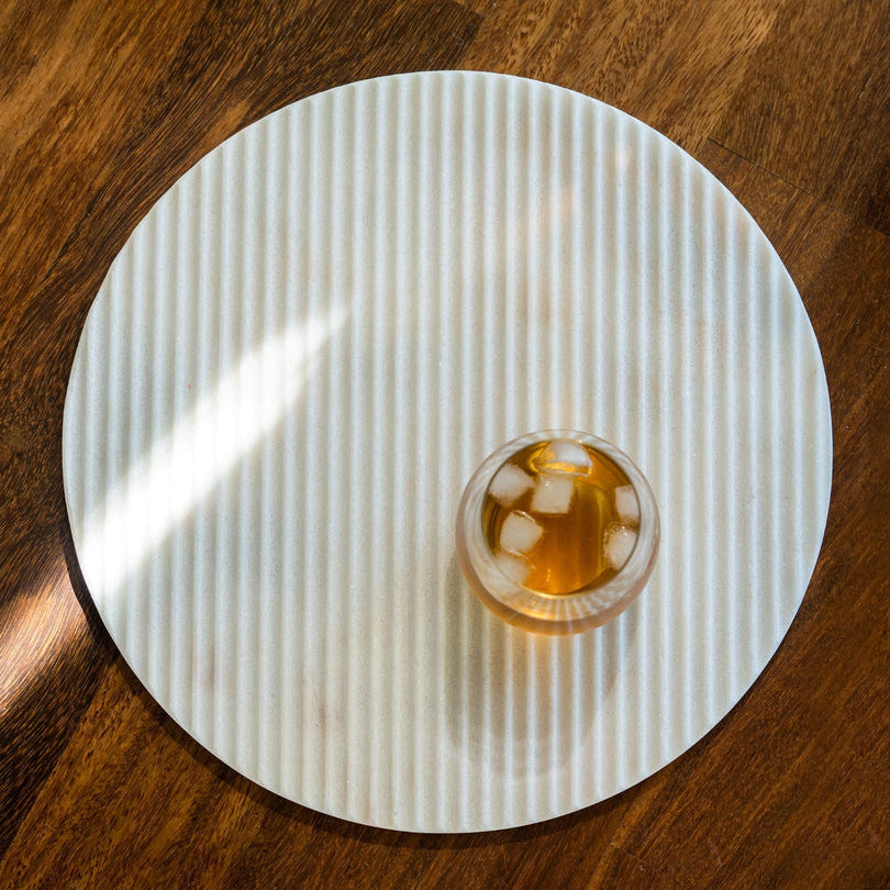 Pedra Collection Set - Sculptural Vase & Plate in Marble