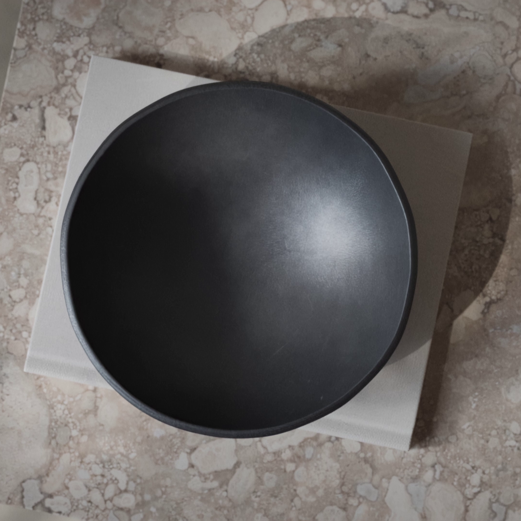 SPOT – Moulded Sustainable Leather Bowl