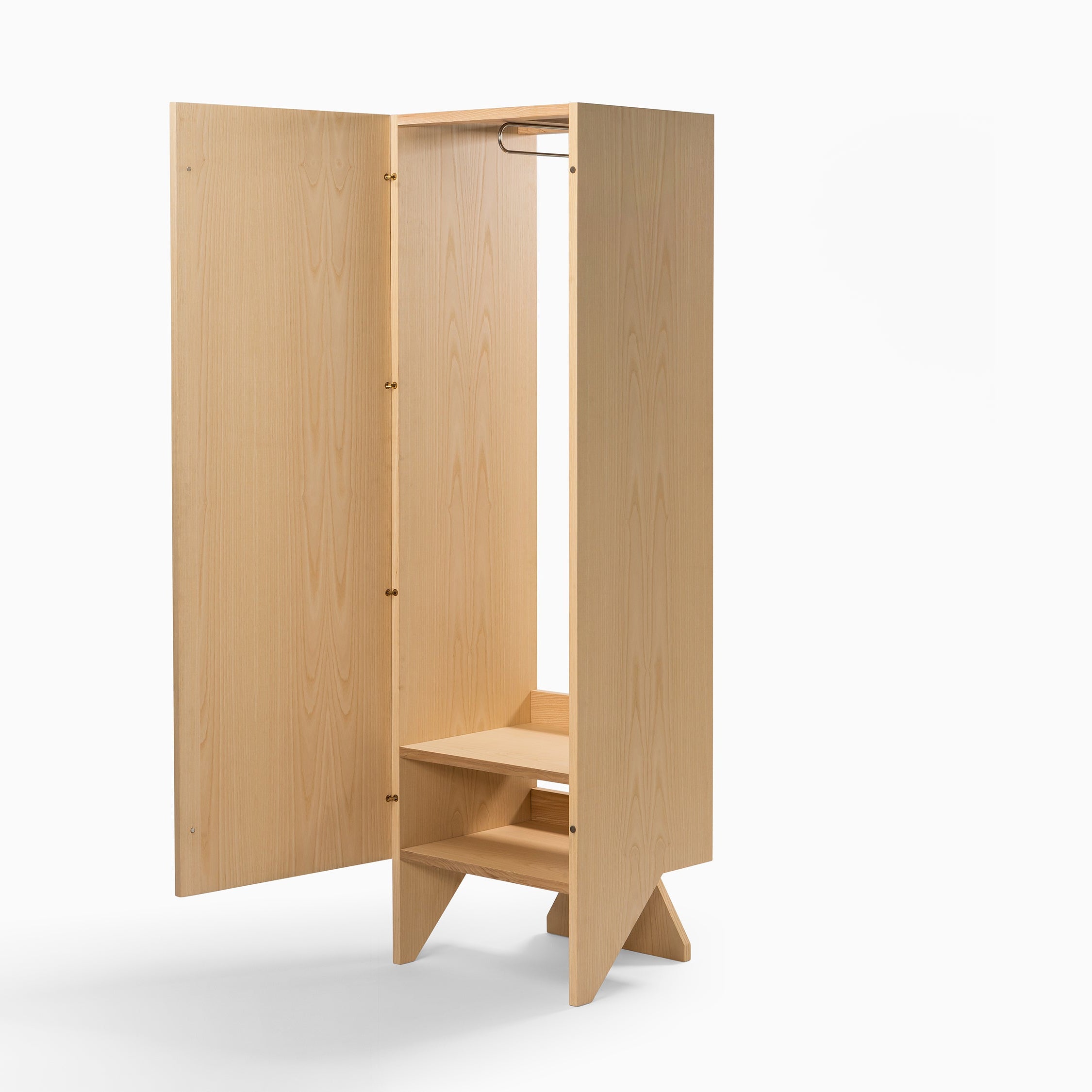 ALFAMA – Minimalist Wardrobe in Solid Wood