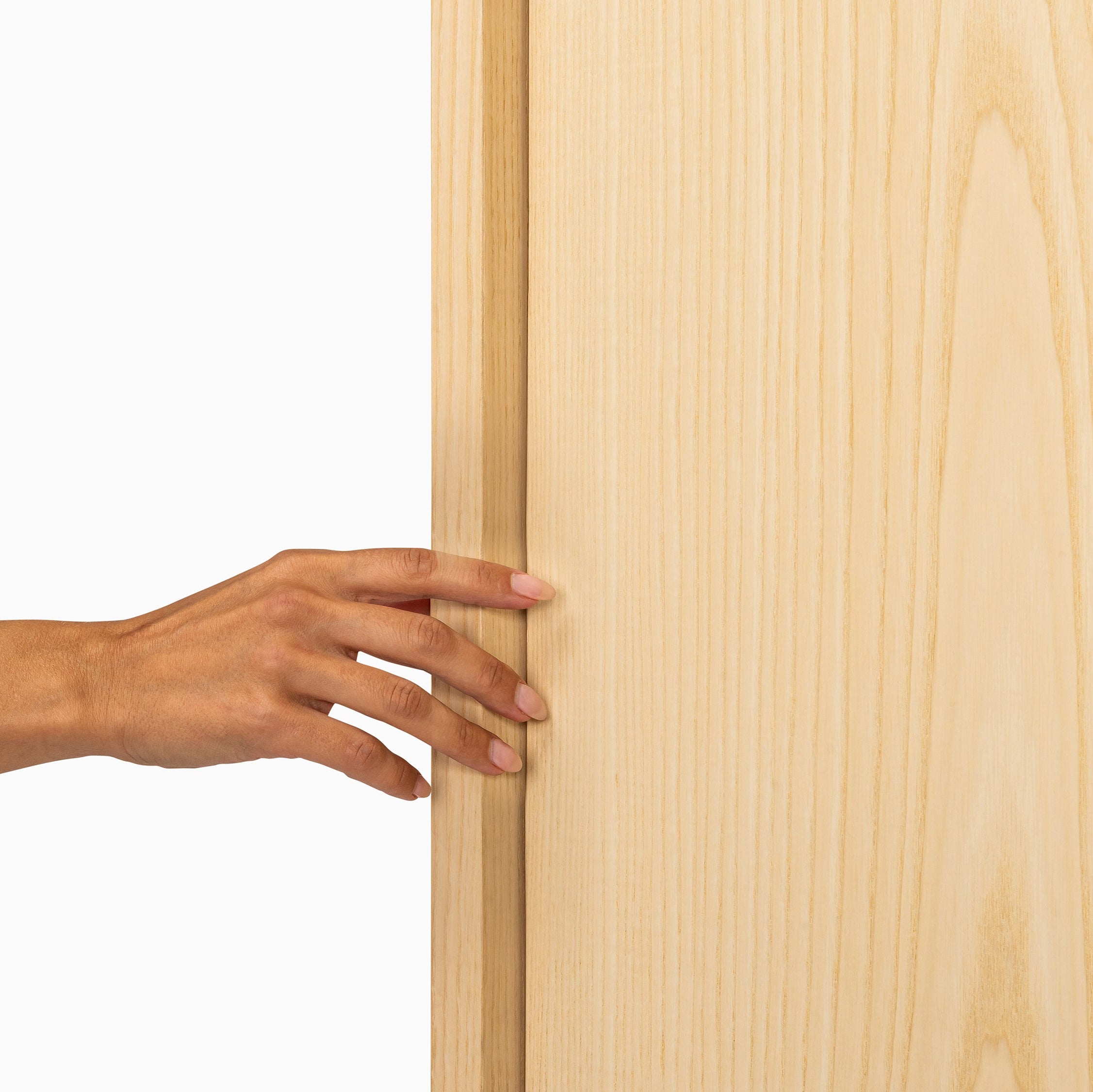 ALFAMA – Minimalist Wardrobe in Solid Wood